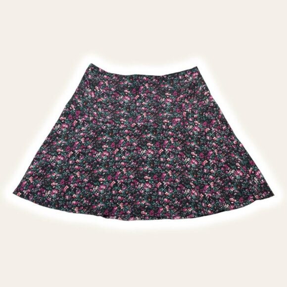 NWT WILFRED Terrasse 100% Silk Floral Mini Skirt Sz 2 Black Confucius - Picture 1 of 4